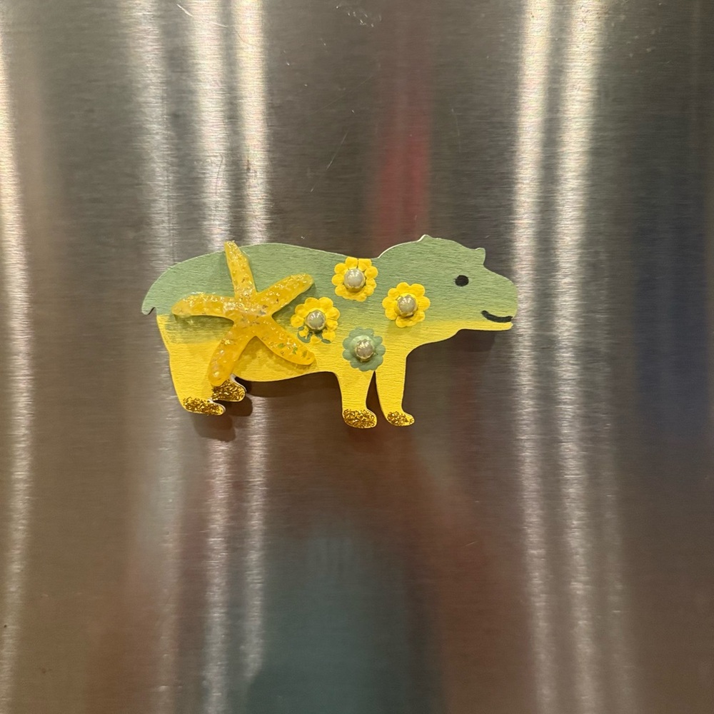 Yellow and Green Animal Magnet